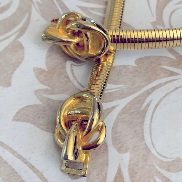 Vintage Dotty Smith Snake Chain Necklace Gold Tone Stretches 24”26” Gorgeous - Picture 5 of 5